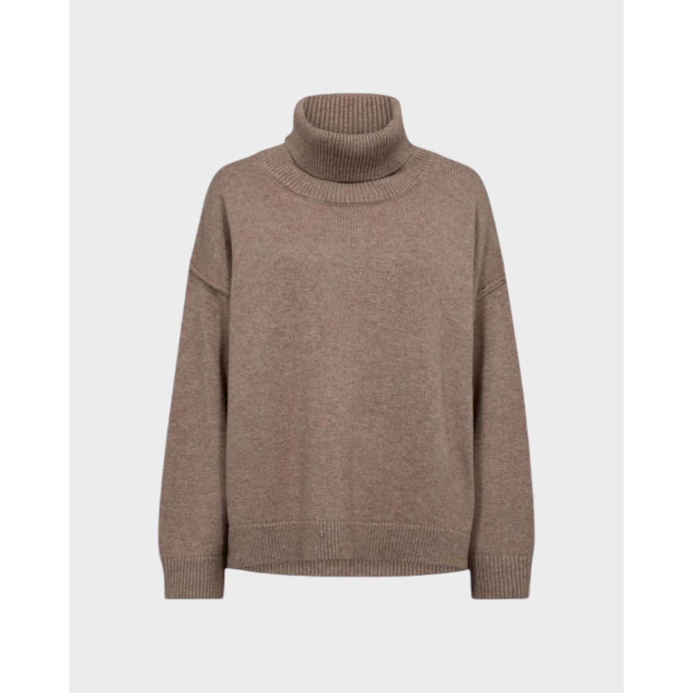Maja Slit Roll Neck - Walnut