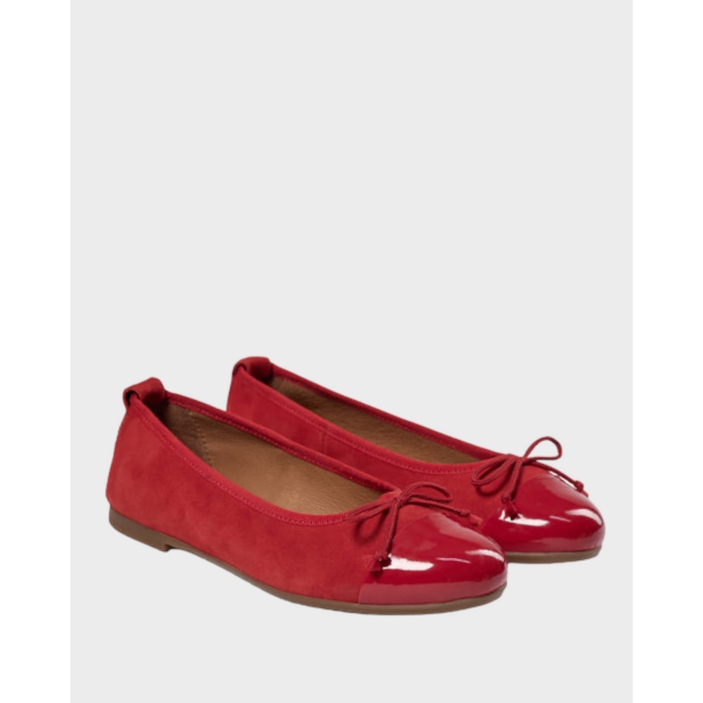 LucyRedPatent-01
