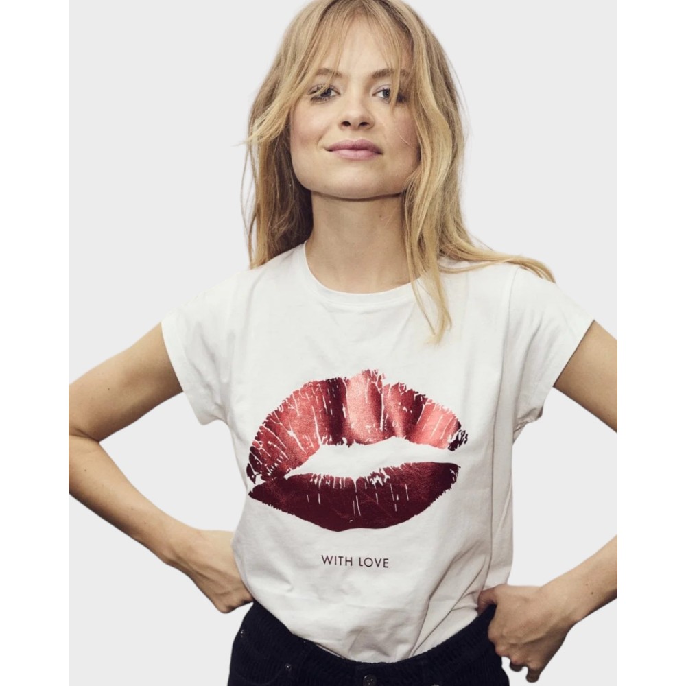 TheKissTeeWhiteFlame-01