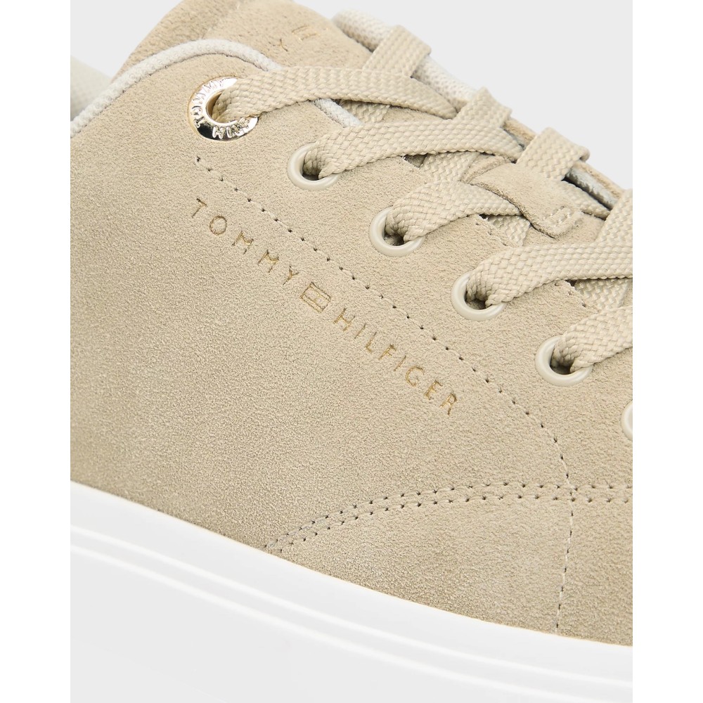 FeminineCupsoleSuedeSandalwood-01