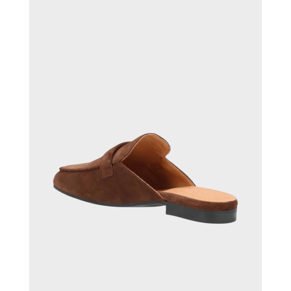 LorrySSuedebrowndark-05