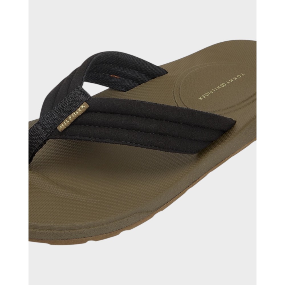 MoldedHilfigerLTHbeachsandalBlackArmy-01