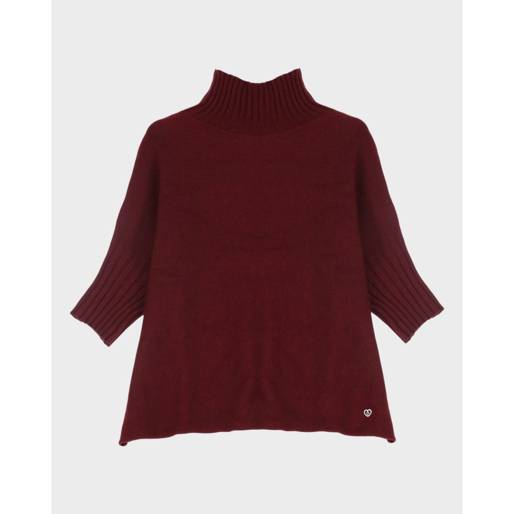 TurtleneckSweaterBordeaux-01