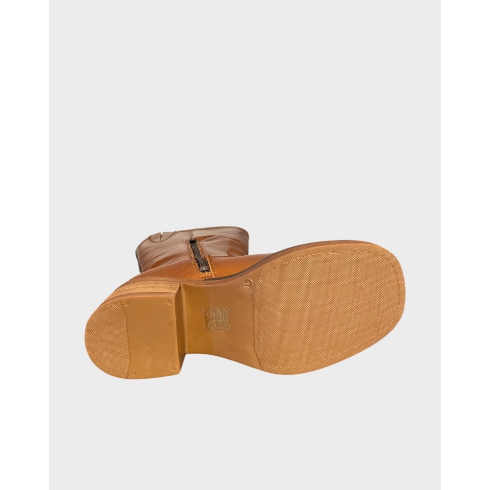 MontiCognacLeather-01