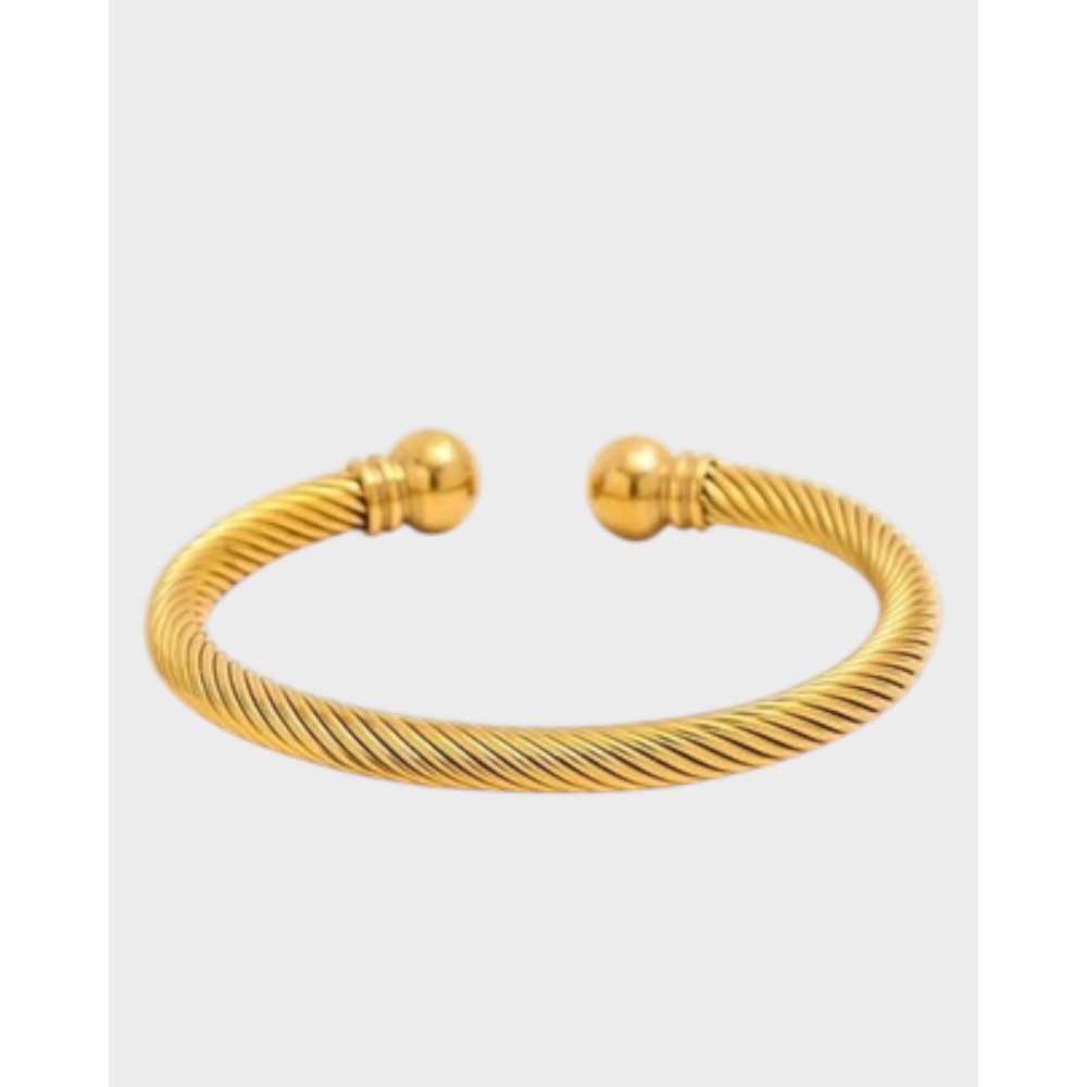 Sena Cuff Bracelet – 18K Gold Plated